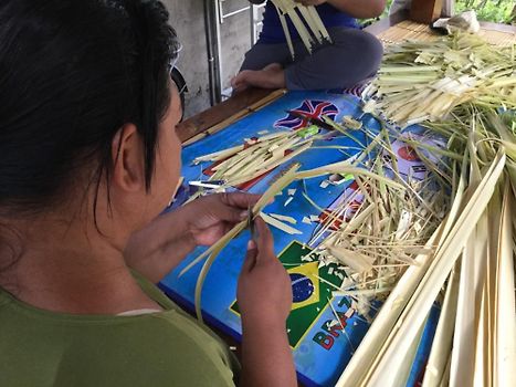 Ketut preparing offerrings for Galungan